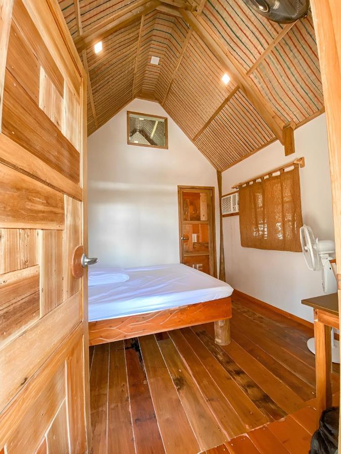 Camanolo Homestay General Luna  Esterno foto